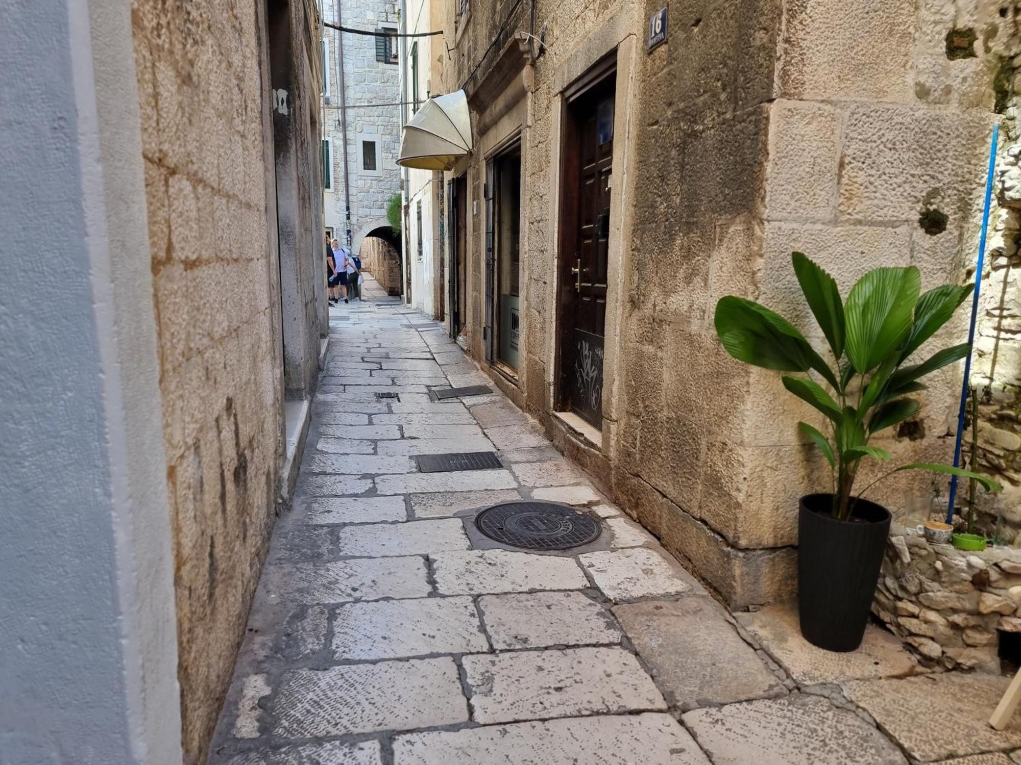 Apartment Center D16 In The Ancient Palace